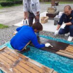 かまどベンチ塗り直し